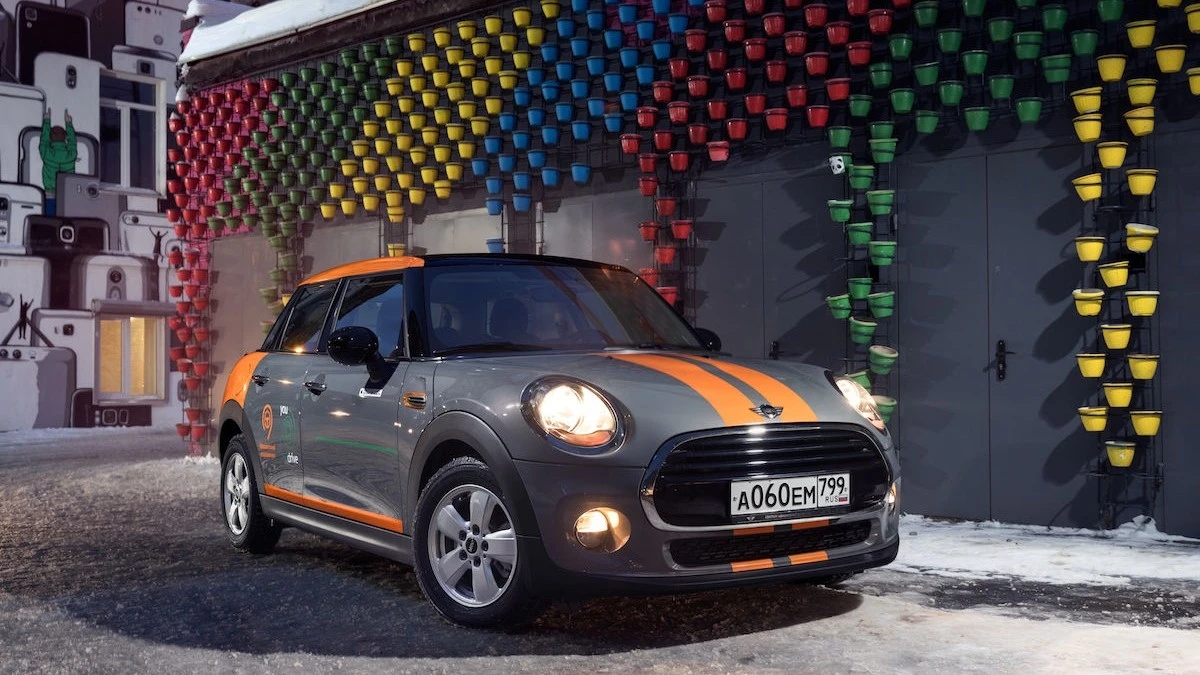 Сотня MINI пополнит парк московского каршерингового сервиса YouDrive
