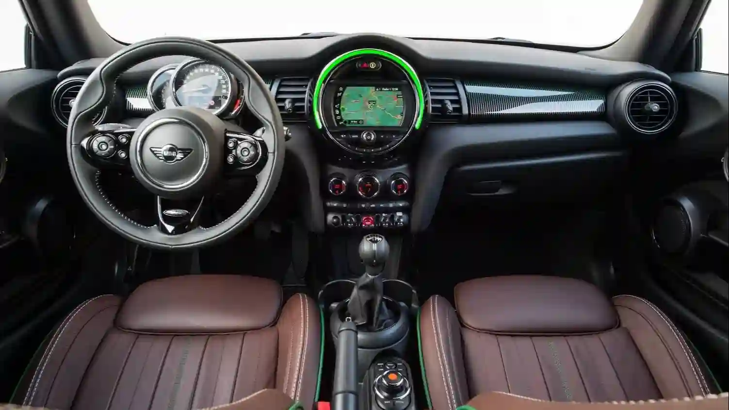 Появилась эксклюзивная ограниченная серия  MINI 60 Years Edition