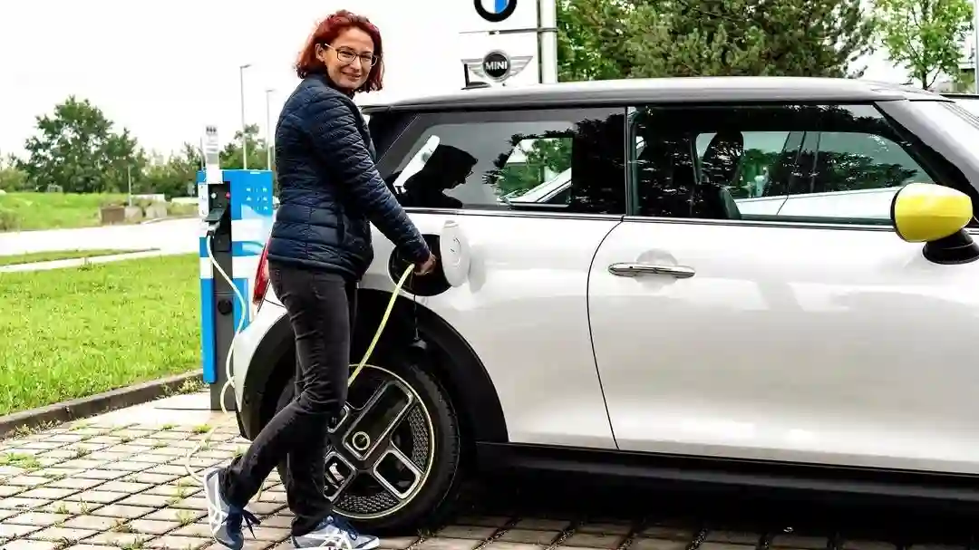 Женщины MINI - три истории успеха